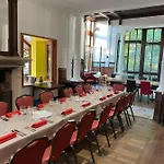 Hostellerie Dispa Hotell
