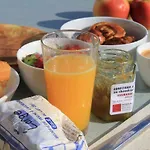 Hostellerie Dispa Hotell