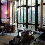 Hostellerie Dispa Hotell