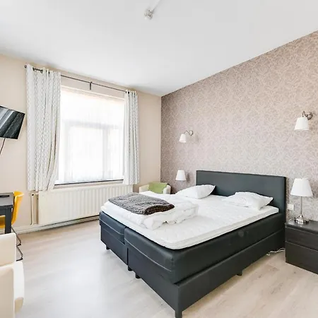 Отель Hostellerie Dispa 3*