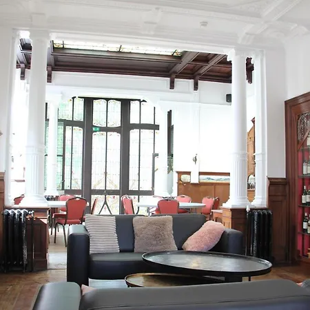 Hotel Maison Dispa - 10 Ch Ou 27 Pers